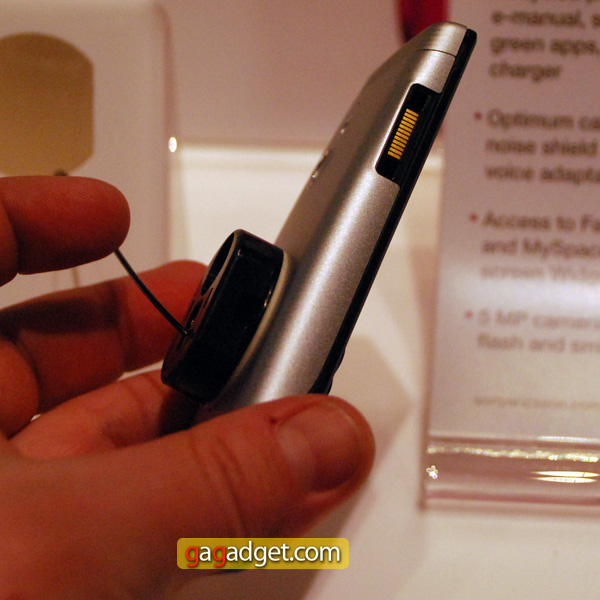 SonyCES2010_34.jpg