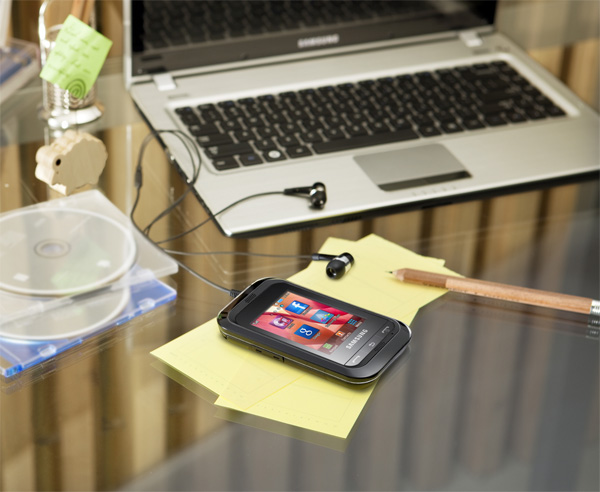 Samsung__3300_03.jpg