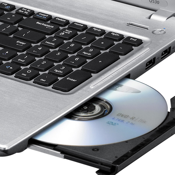 SamsungQ530_02.jpg