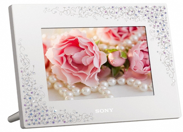 SonyDPF-D720.jpg