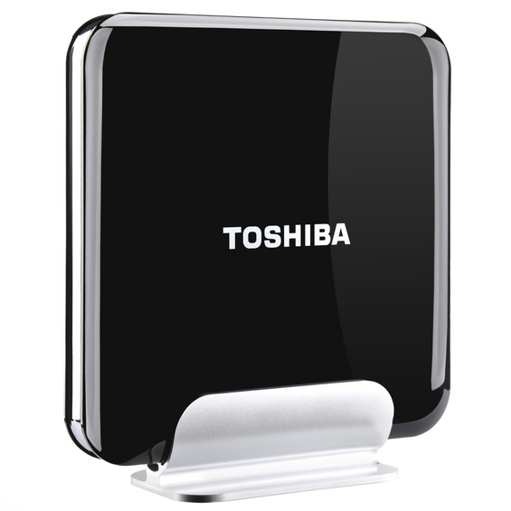 ToshibaSTOR_E_D10_02.jpg