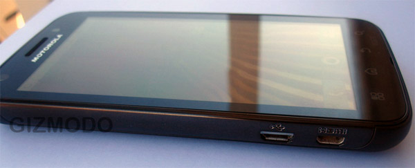 MotorolaOlympus_06.jpg