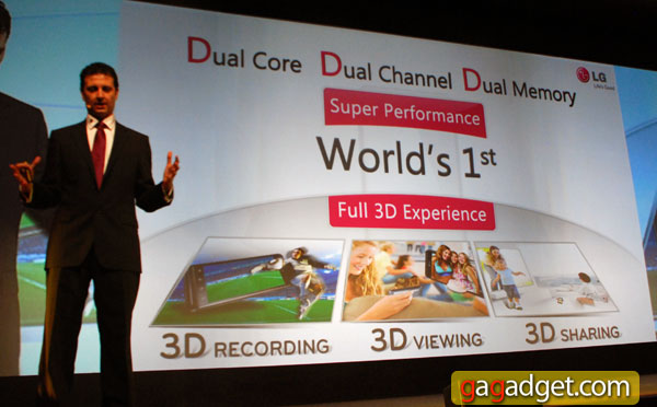 LG_MWC2011_09.jpg