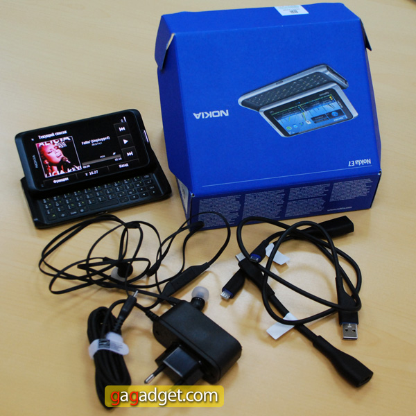 NokiaE7_01.jpg