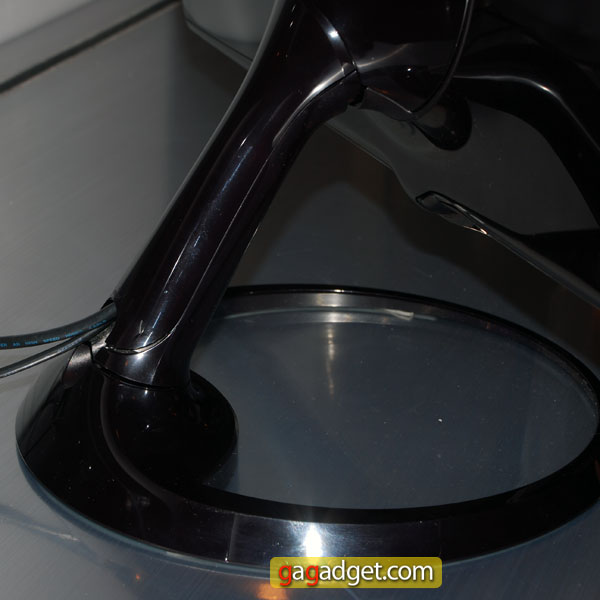 SamsungSyncMasterTA550_08.jpg