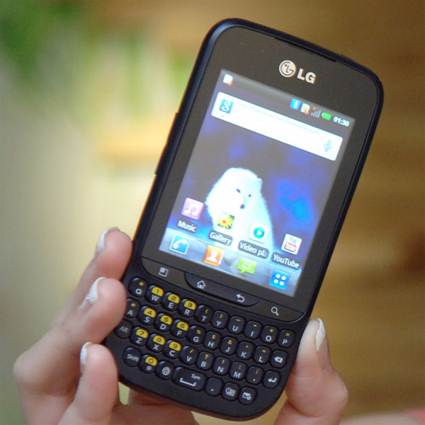 LG_OptimusPro03.jpg