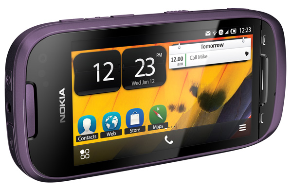 Nokia701_03.jpg