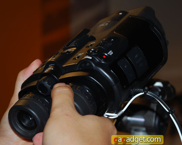 SonyDEV-5_08.jpg