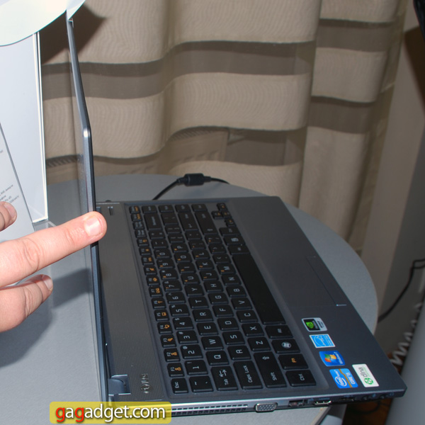 LG_P430-08.jpg
