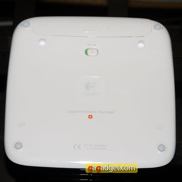 LogitechWirelessTouchpad_02.jpg