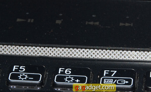 SonyVAIO_F22_09.jpg