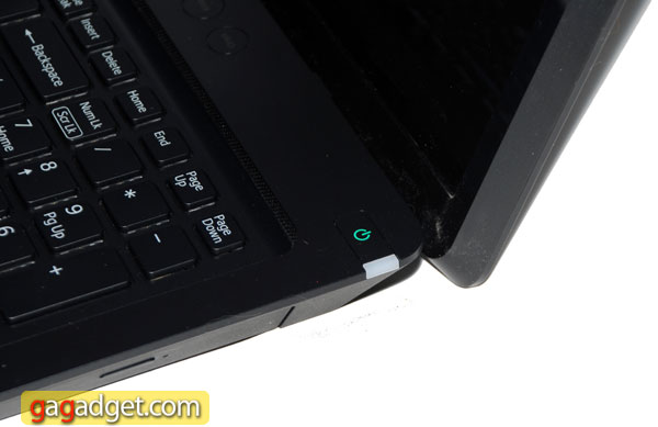 SonyVAIO_F22_10.jpg