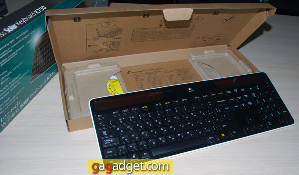 LogitechK750_01.jpg