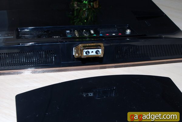LG_M2250D_08.jpg 