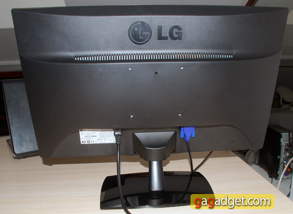 LG_IPS235V_01.jpg