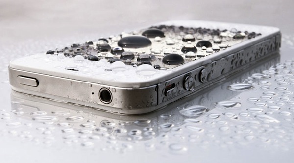 liquipel_iphone.jpg