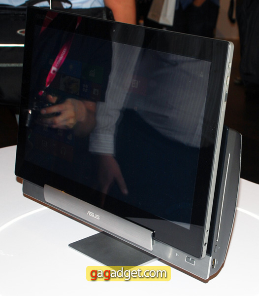 ASUS-Transformer-AiO-06.jpg