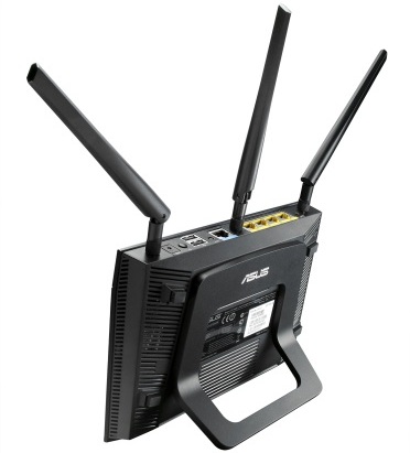 ASUS_RT-N66U_b.jpg