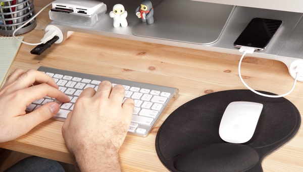METAL_SPACE_BAR_SHOP_02.jpg