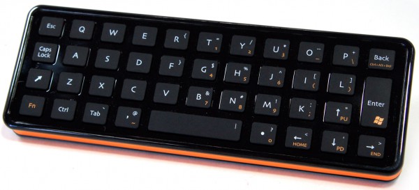 PR_ASUS_MB_F1A75-I_DELUXE_remote_back_cr.jpg