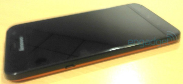 ideapad-5-gal5_cr.jpg