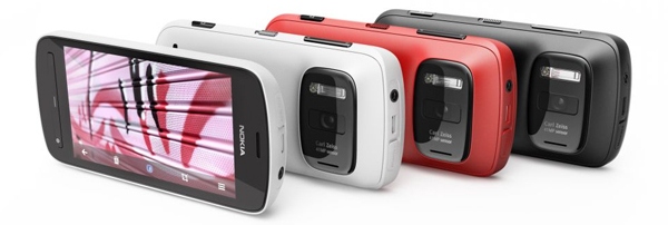 nokia8082.jpg