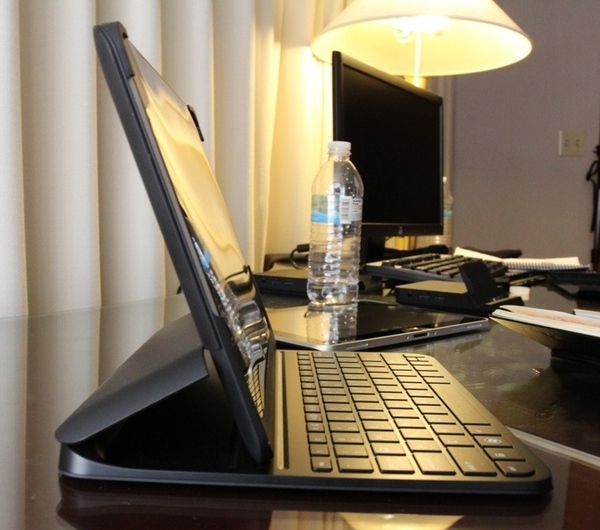 HP_ElitePad_900_18.jpg