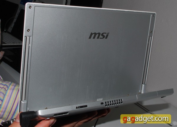 MSI-SliderS20_03.jpg