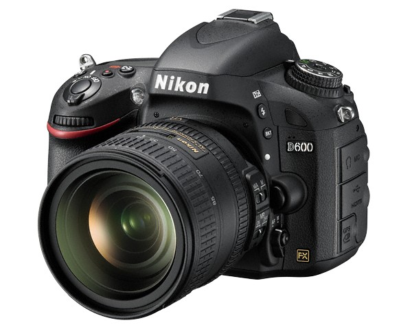 Nikon_D600_2.jpg