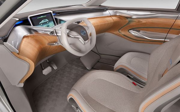 Nissan_Terra_2.jpg