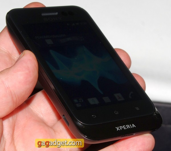 SonyXperiaTipo_04.jpg