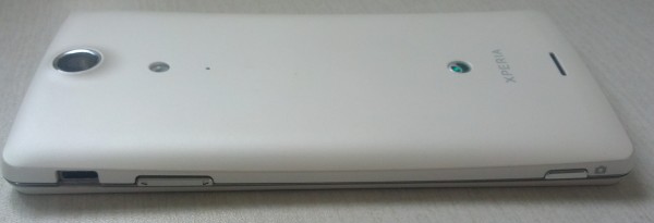 Sony_Xperia_GX_4.jpg