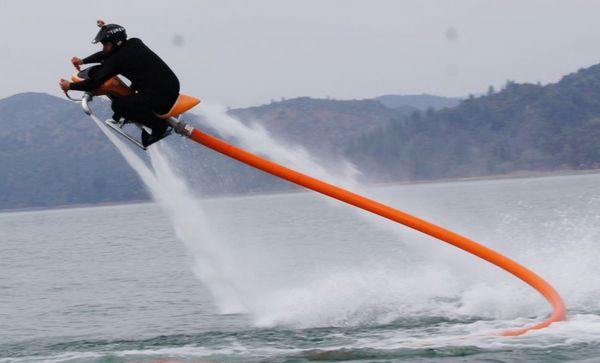 jetovator_1.jpg