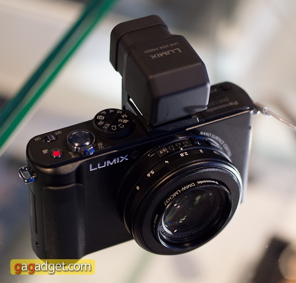 lumix-lx7-1.jpg