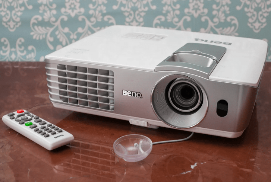 W1070 vs W1080ST