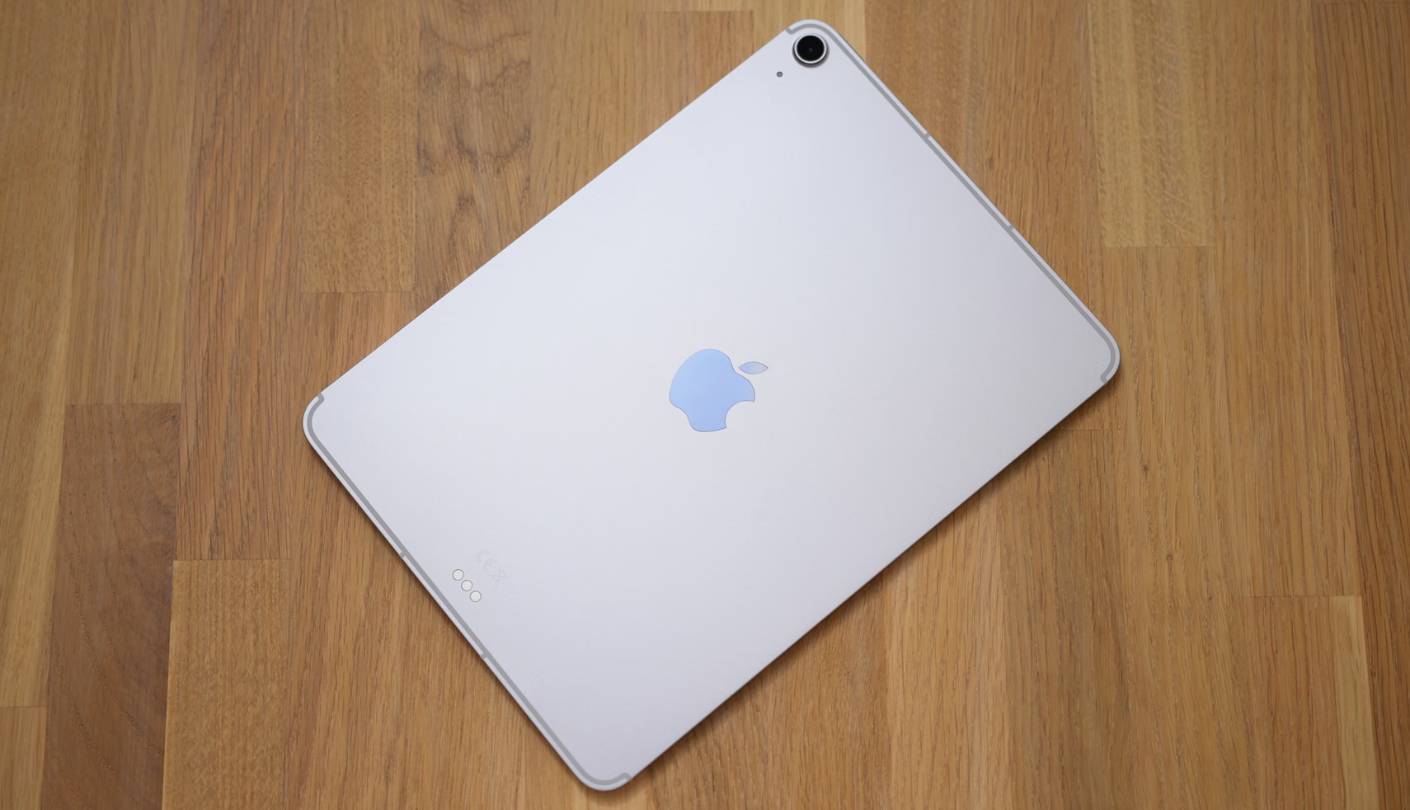 Apple iPad Air 11-inch M3 tablet for note-taking with stylus