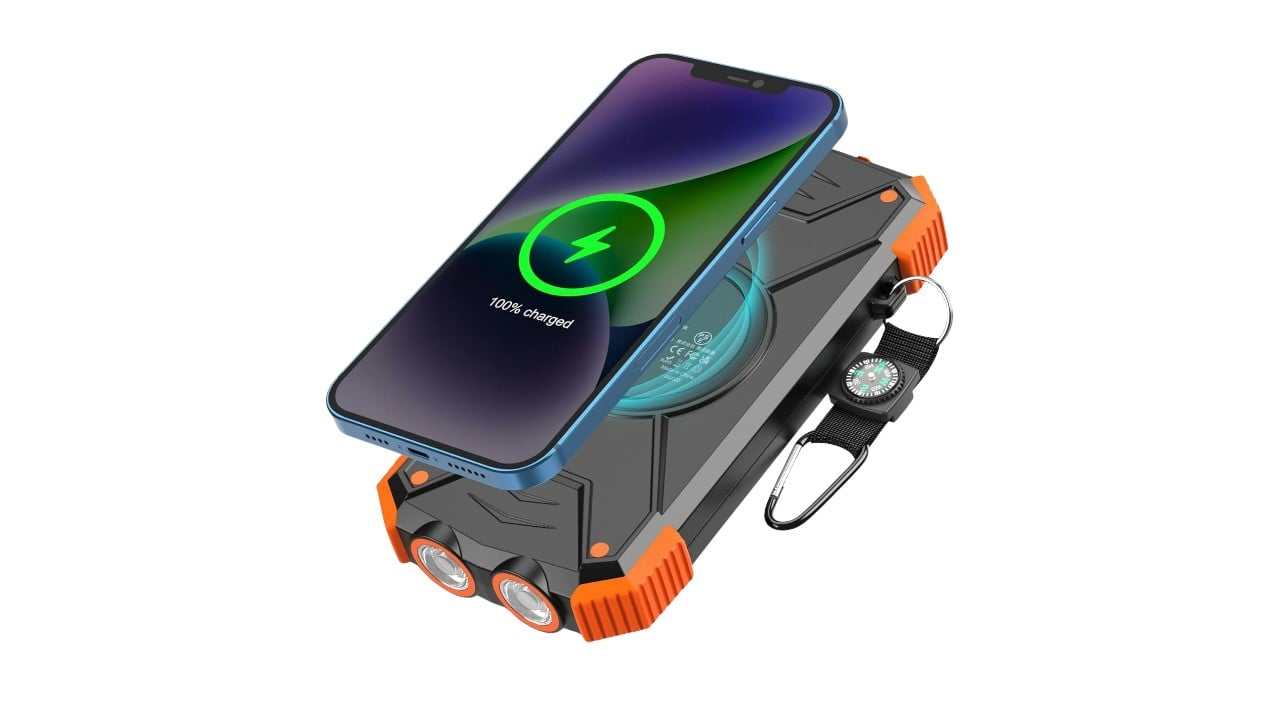 BLAVOR solar wireless charger