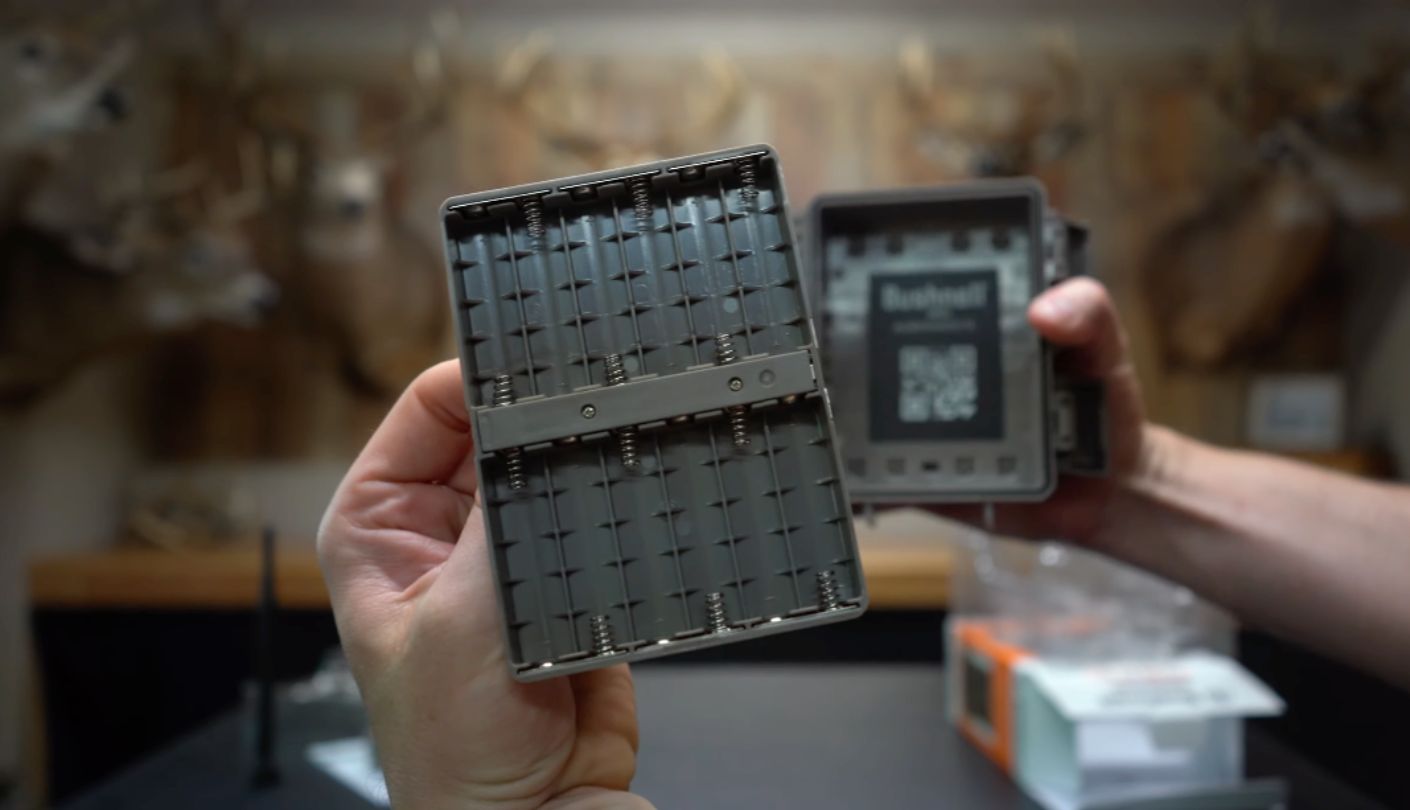 Bushnell CelluCORE 20 trail camera with phone app