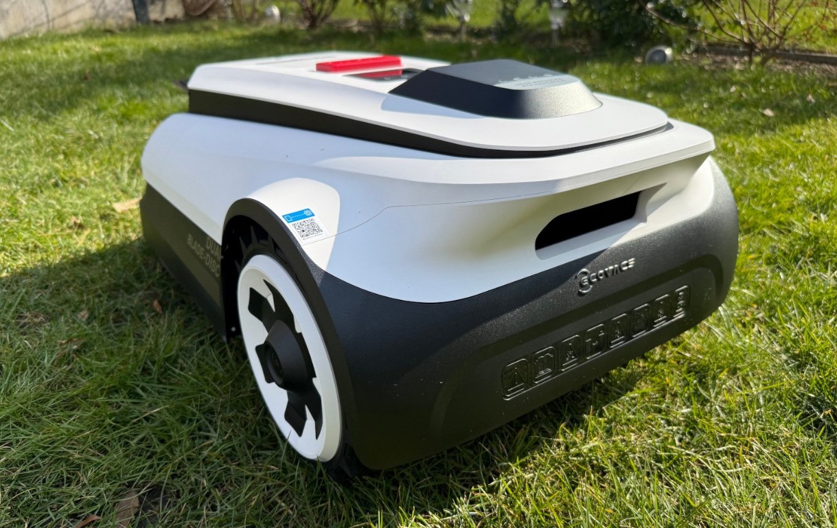 Tondeuse intelligente ECOVACS GOAT A2500 avec application