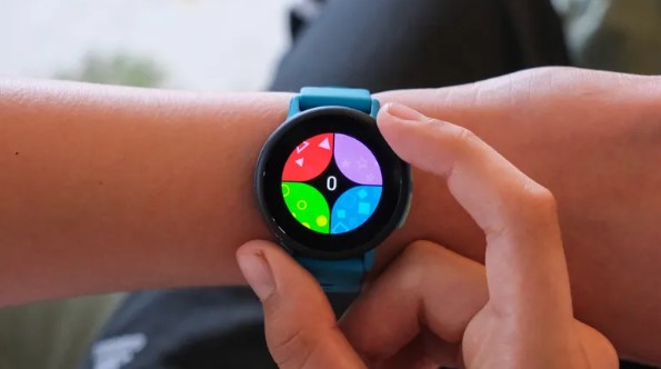 Garmin Bounce 2 smartwatch pour enfants avec GPS
