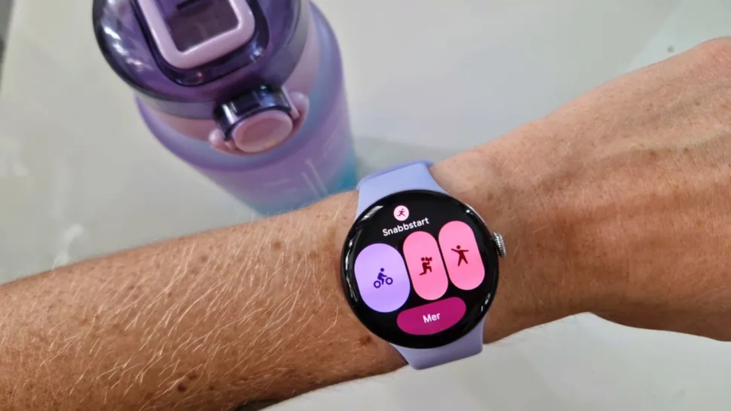 Google Pixel Watch 4 Android compatible smartwatch