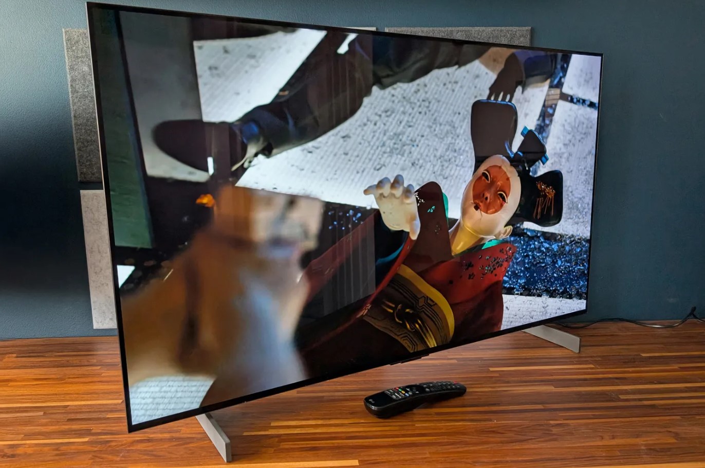 LG 42-Inch OLED evo C4 Series bedroom TV 4K