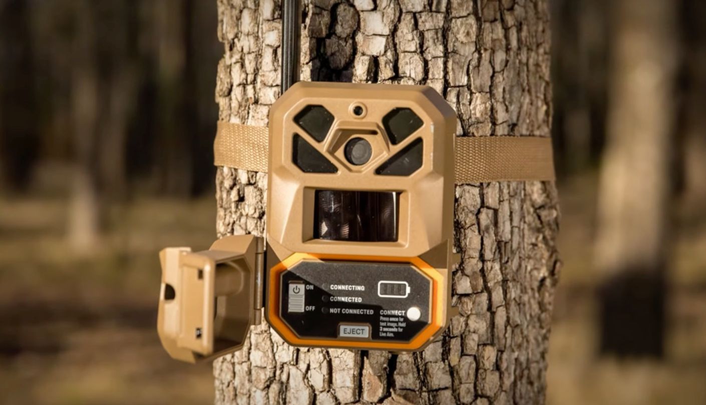 Moultrie Edge 3 trail camera with phone app