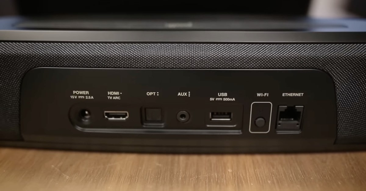 POLK AUDIO MAGNIFI MINI under monitor soundbar