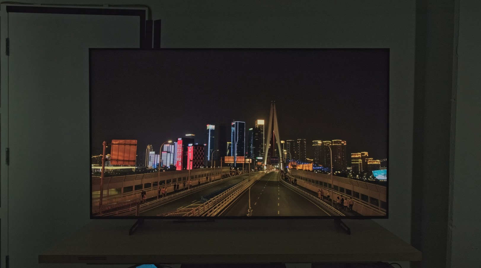 Samsung 50 pouces Crystal UHD DU7200 Series télévision 4K économique