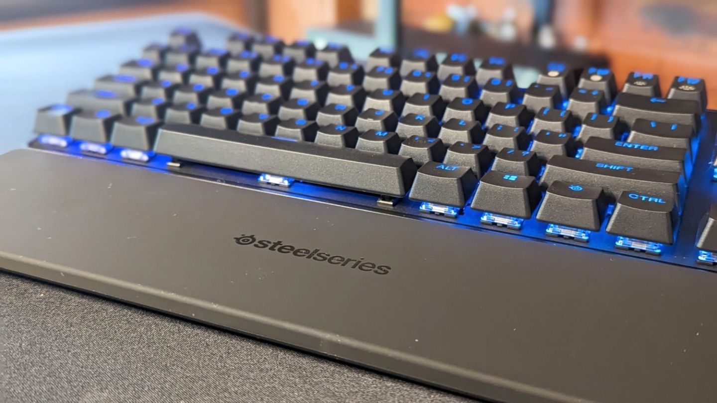 Clavier de jeu SteelSeries Apex Pro TKL 2,4GHz