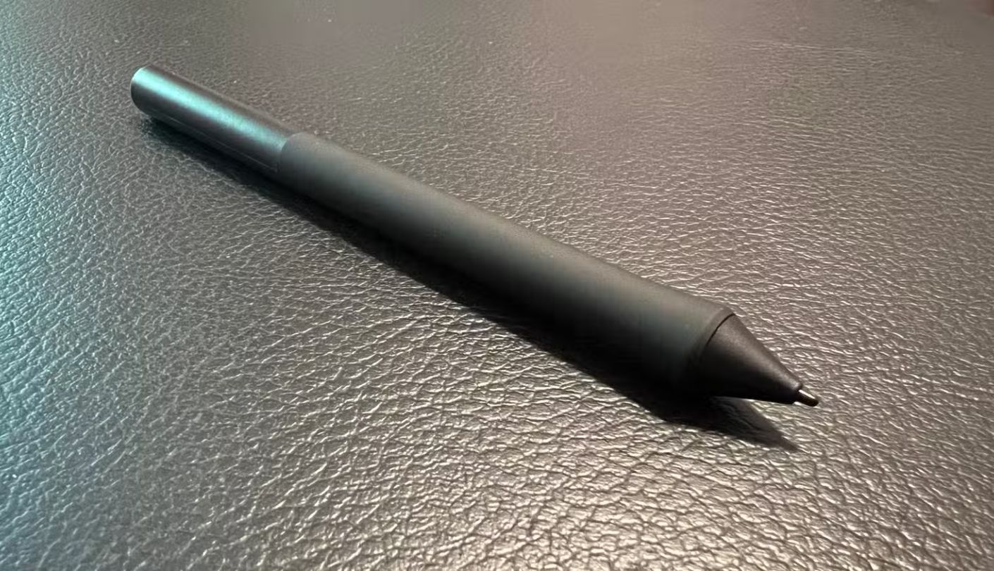 Wacom Intuos Small CTL-4100 drawing tablet for beginners