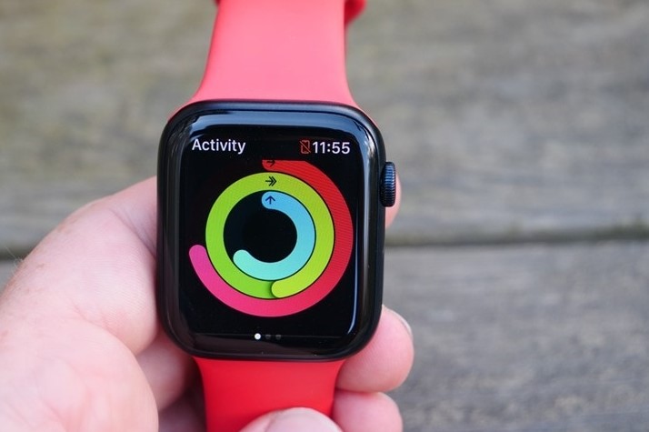 Watch SE (2nd Gen) vs Watch Series 10