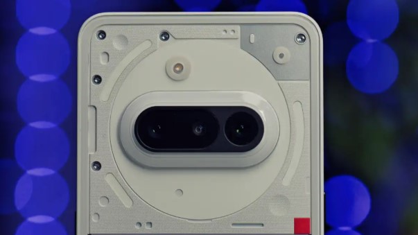 Phone (3a) vs Pixel 9a