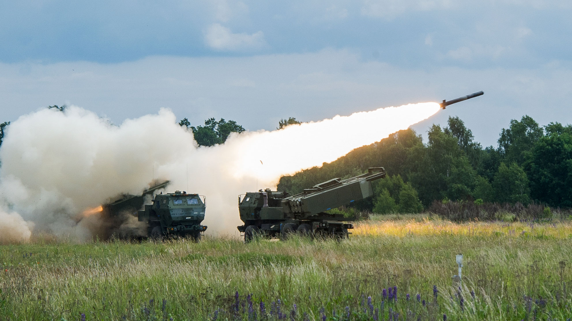 Armed Forces of Ukraine destroyed the military base of Russians on the territory of Ukraine with the help of M142 HIMARS